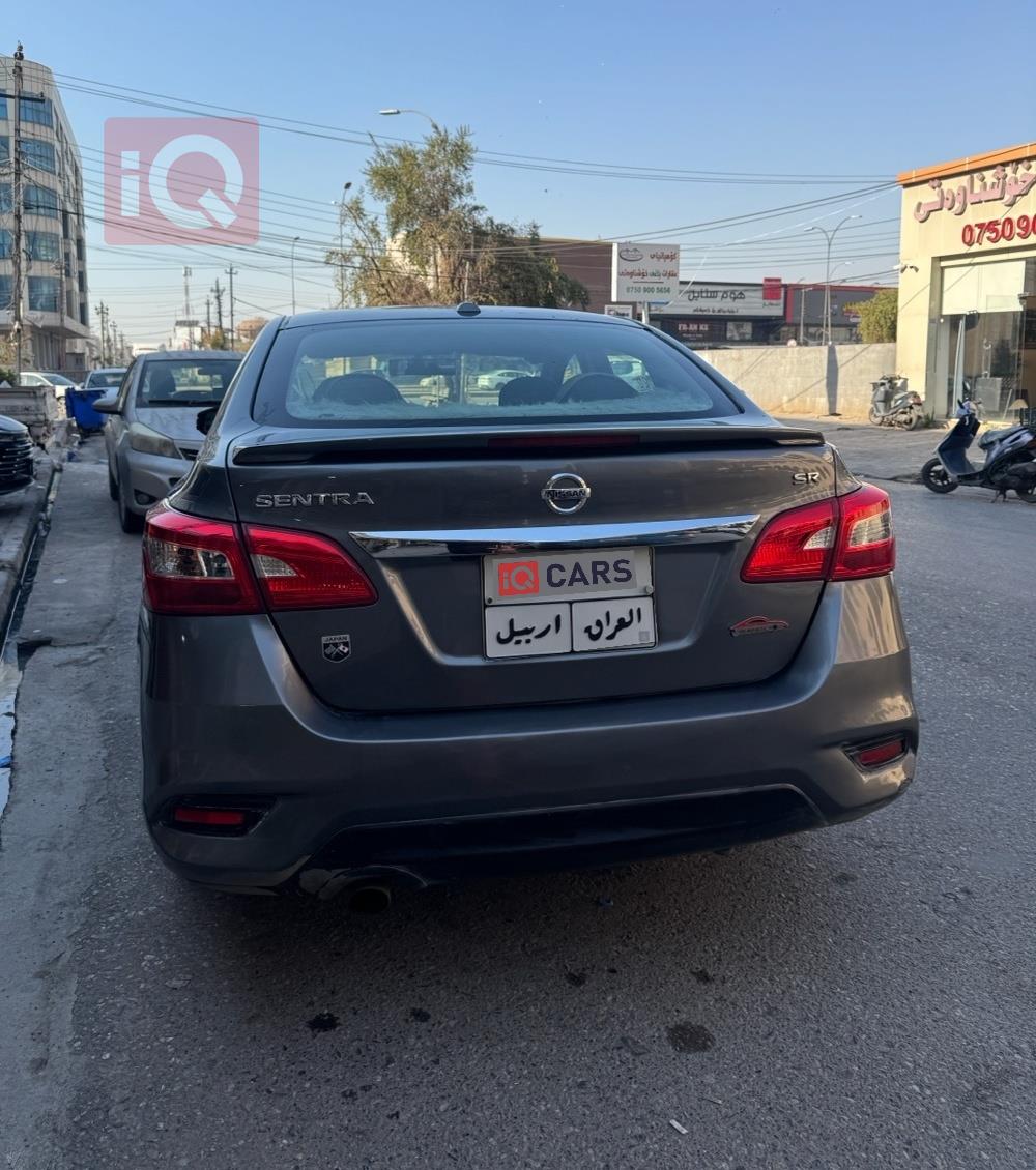 نيسان سنترا